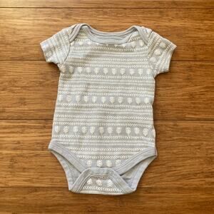 Le Top Bebe Grey Onesie, Size 3-6M